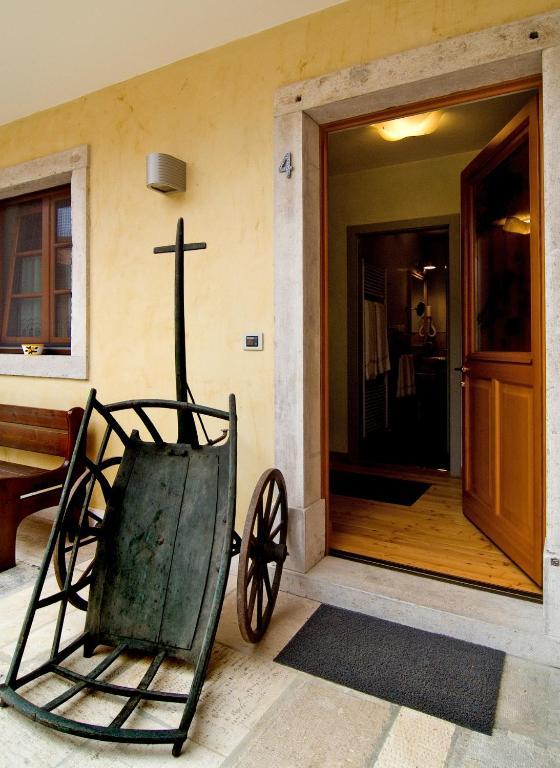 Lokanda Devetak Savogna dʼIsonzo Стая снимка